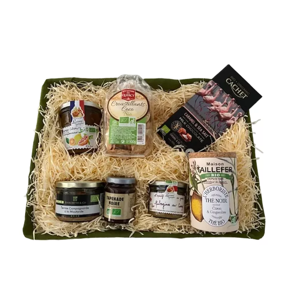 Organic Christmas Indulgence Gift Box